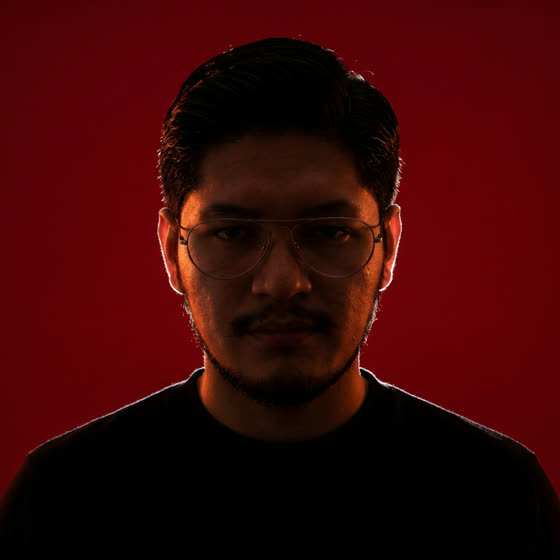 Ejemplo del retrato Contraluz rojo