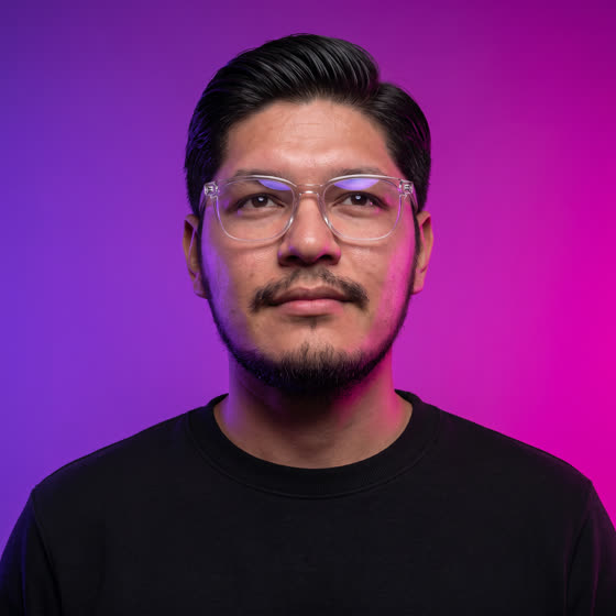 Ejemplo del retrato Neón morado y rosa
